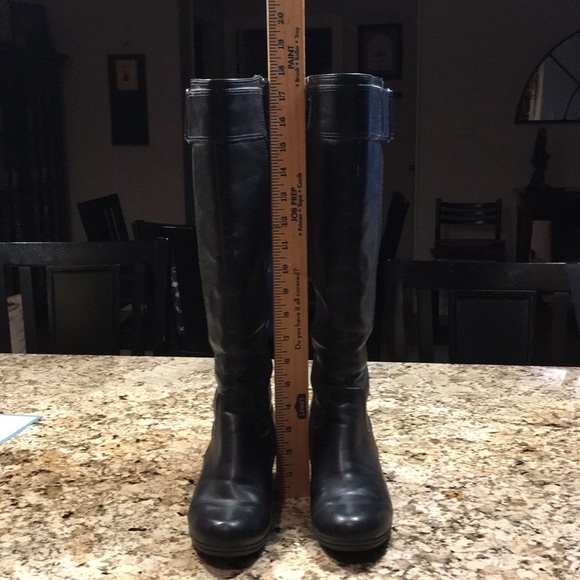 tall black wedge boots